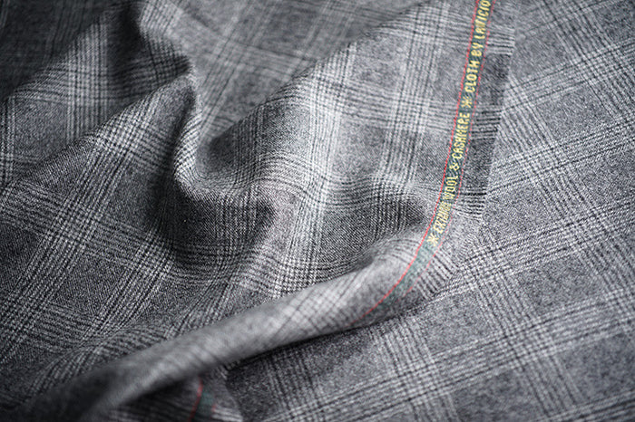 100 Grams Loro Piana 100% Cashmere Tweed, 700 M per 100 Grams, Italian Fine  Yarn, Yarn on Cone, per 100 Grams, Cone Yarn - Etsy